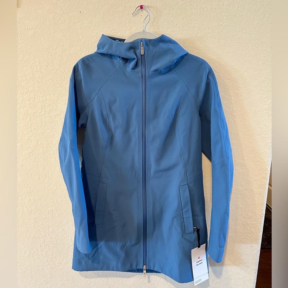 NWT Lululemon RepelShell Rain Jacket / Soft Denim / 6